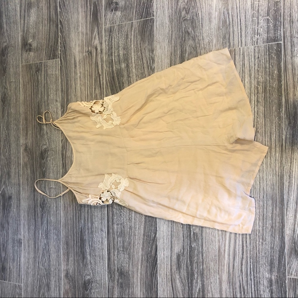 Cream romper